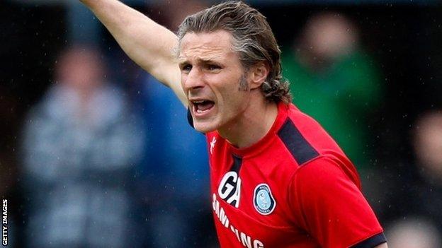 Wycombe manager Gareth Ainsworth