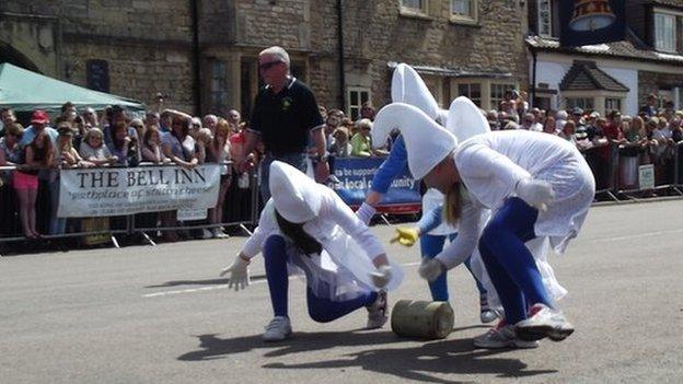 Cheese rolling in Stilton