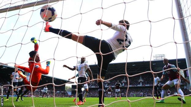 Tottenham keeper Hugo Lloris and his defence cannot keep out West ham's opener