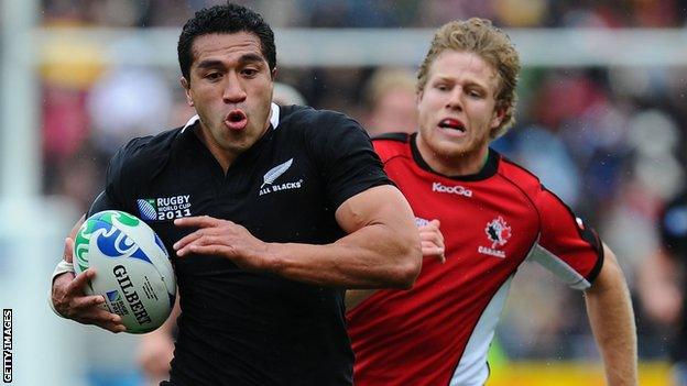 Mils Muliaina in action against Canada at the 2011 World Cup