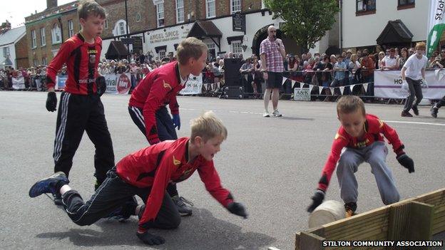 Cheese rolling at Stilton