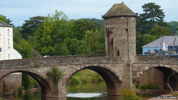 Gill Williams sent us this shot of Monnow Bridge in Monmouth