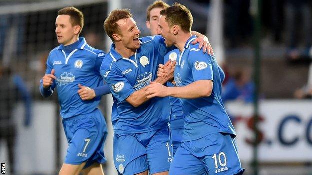 Queen of the South players celebrating