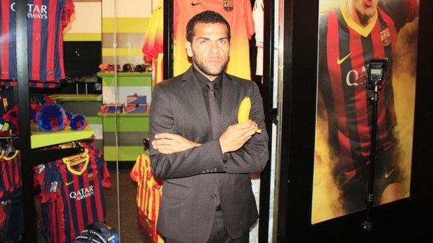 Dani Alves with banana