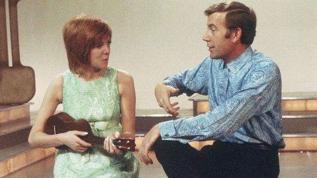 Cilla Black in 1969, with Val Doonican