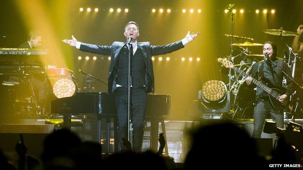 Gary Barlow performing in Belfast on 29 March 2014