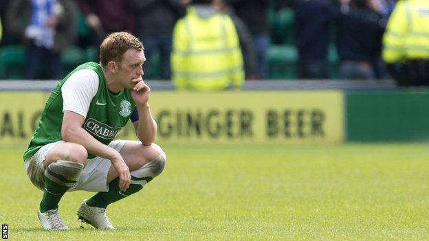 Liam Craig looks despondent after Hibernian's 1-0 defeat by Kilmarnock