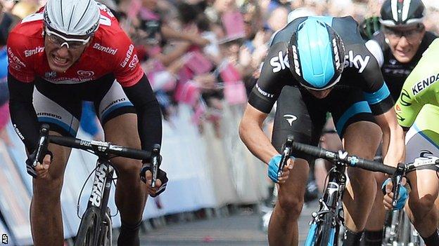 Marcel Kittel (left) beats Ben Swift in Dublin