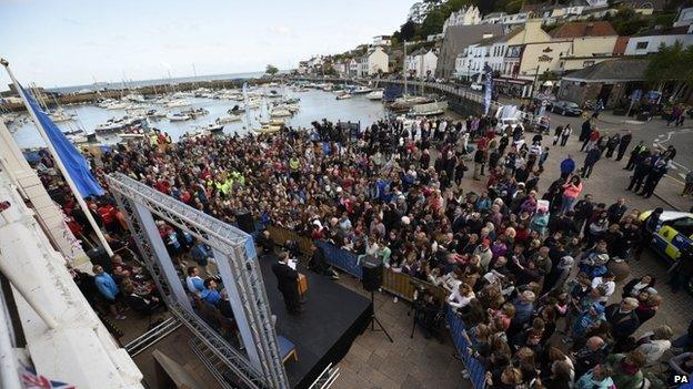 Crowd at St Aubin