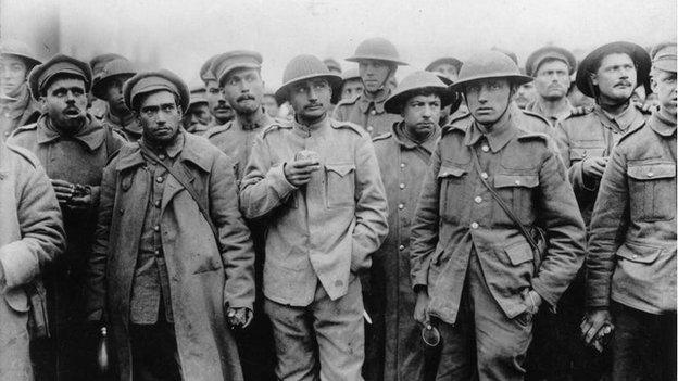 British and Portuguese POWs, probably captured during the Battle of the Lys, April 1918