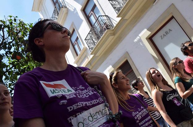 Podemos marchers in Jerez, Spain, 1 May