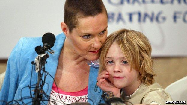 Alison Lapper and her son Parys