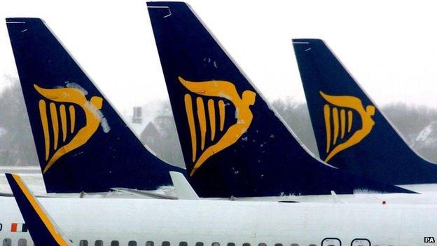 Ryanair planes