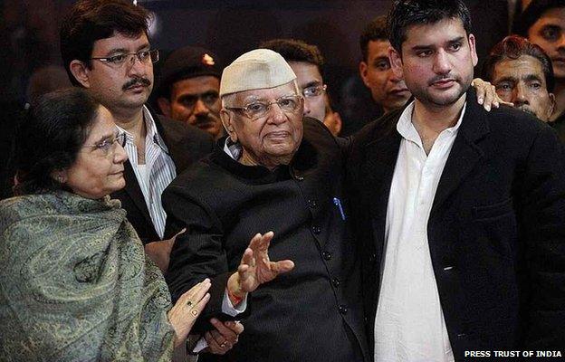 Veteran Congress politician ND Tiwari with Rohit Shekhar after accepting him as his son, at a press conference in New Delhi.