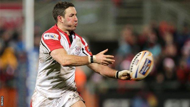 Paddy Wallace in action in his final Ulster appearance against Zebre in December