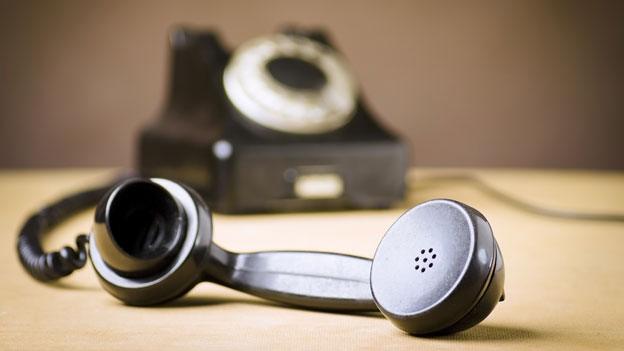 A bakelite telephone