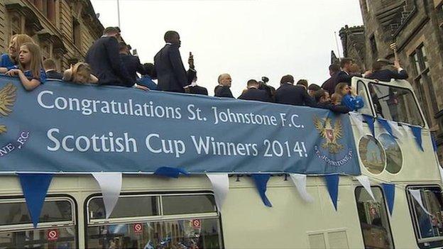 The St Johnstone team are taking a tour of the city in an open-top bus