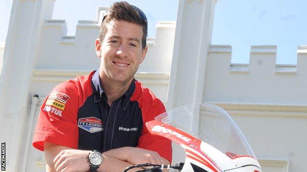 Simon Andrews