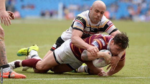 Huddersfield v Bradford Bulls