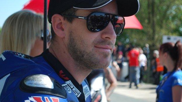 Simon Andrews