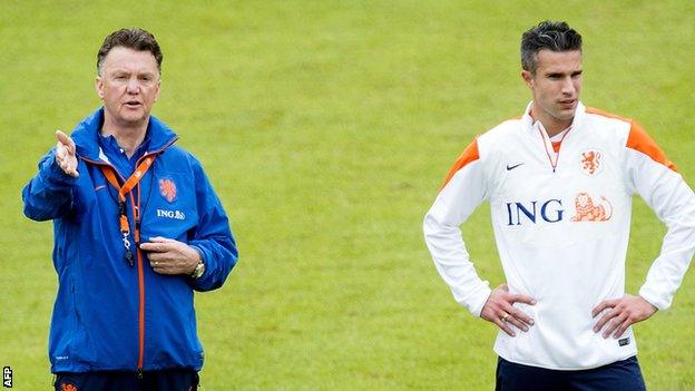 Louis van Gaal and Robin van Persie