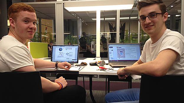 Students overnight in Reading University library