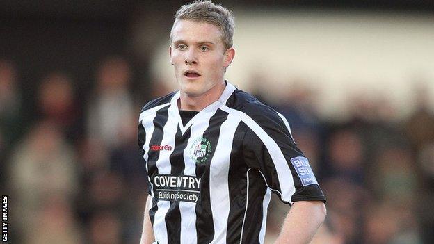 Yan Klukowski in action for Forest Green Rovers