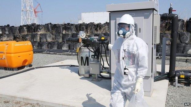 This picture taken on 9 April 2014 shows a facility to pump up underground water at the Tokyo Electric Power Co (Tepco) Fukushima Dai-ichi nuclear power plant at Okuma town in Fukushima prefecture