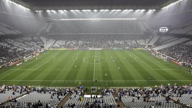 Corinthians and Figueirense play at the Itaquerao on 18 May