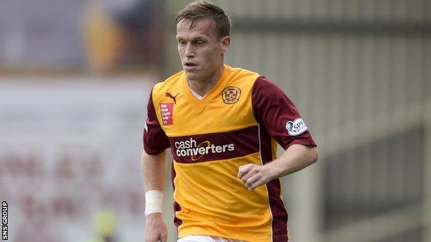 Motherwell defender Stevie Hammell