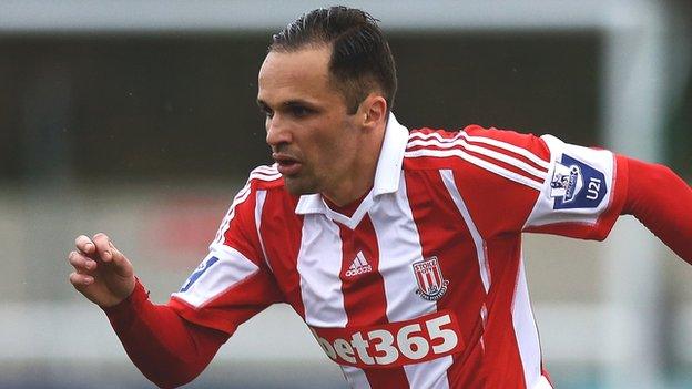 Matthew Etherington