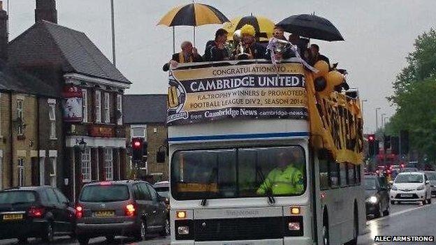 Cambridge United open-top bus tour