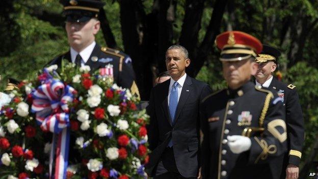 Mr Obama at Arlington Cemetery