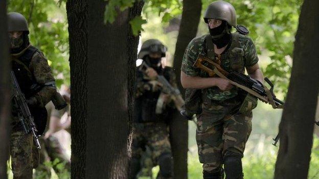 Pro-Russia militants, Donetsk airport, 26 May