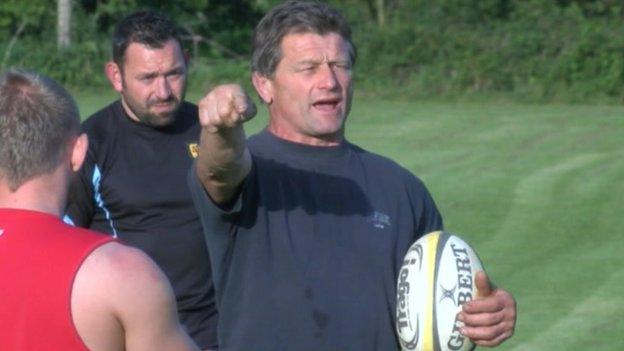 Graham Dawe coaching Cornwall