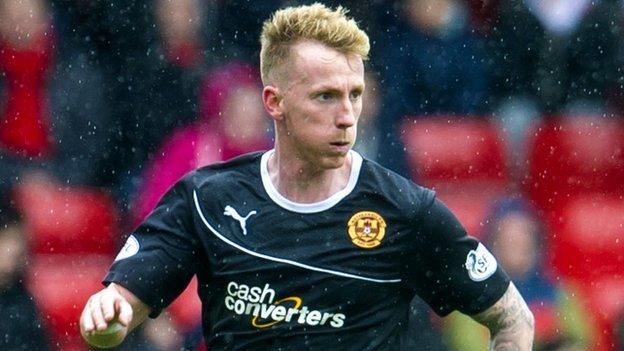 Motherwell defender Craig Reid