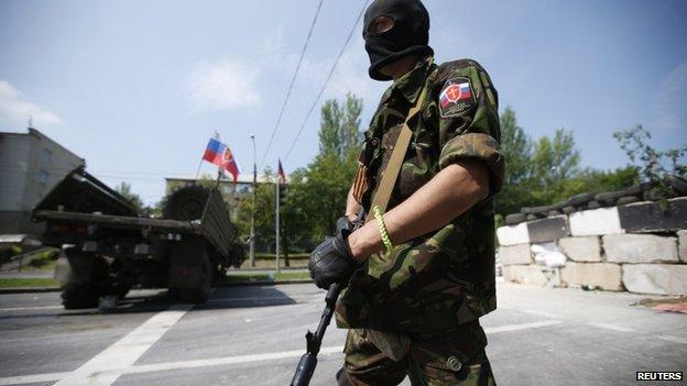 Pro-Russian separatist at Donetsk airport (29 May 2014)