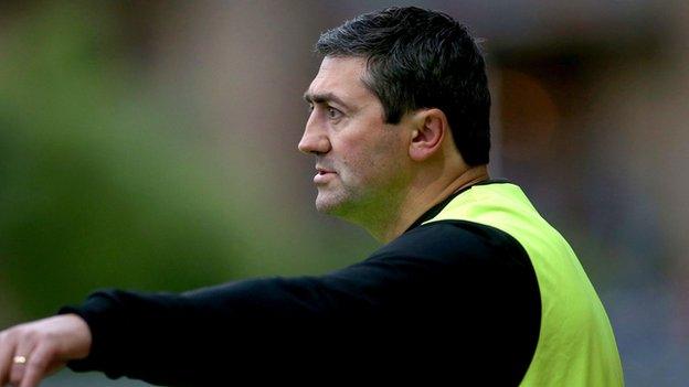 Derry City manager Peter Hutton sees his side slump to defeat against St Pat's