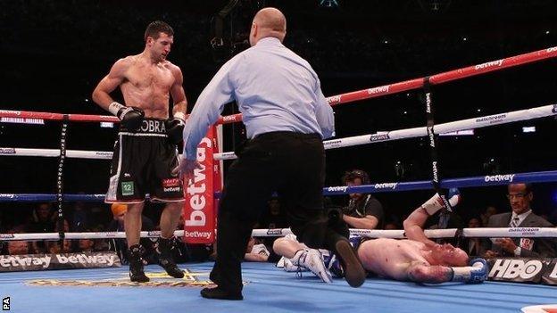 Carl Froch knocks out George Groves