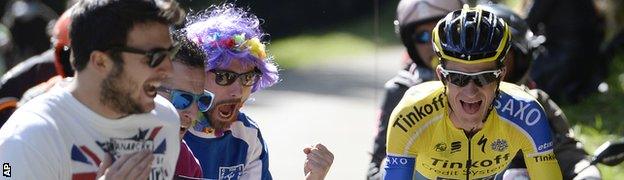 Michael Rogers en route to winning stage 20 of the Giro d'Italia