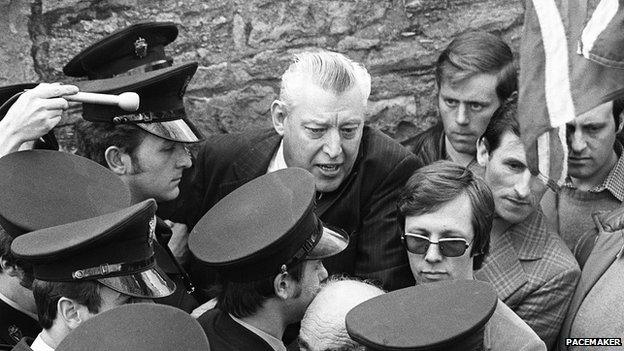 Ian Paisley being arrested in 1980