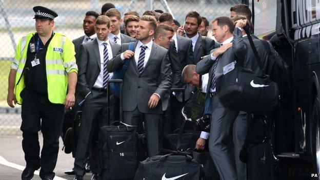 The England team at Luton Airport