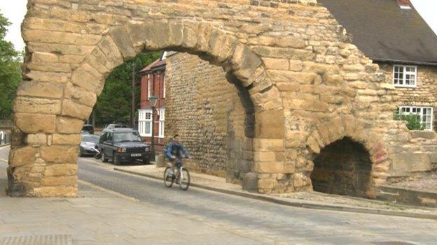 Newport Arch