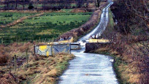 Border road near Belleek