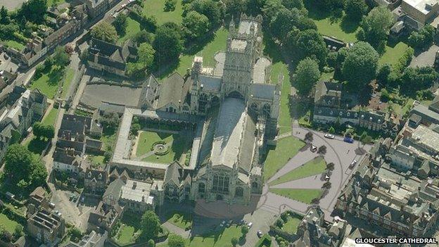 An artists' impression of a new public square outside Gloucester Cathedral