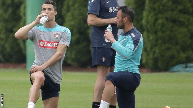 Cristiano Ronaldo (left) trains with the Portugal squad in America