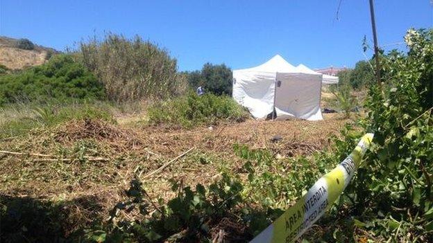 Two white tents in Praia da Luz