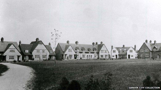 Houses in Westholm, Letchworth