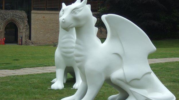 Dragon sculptures