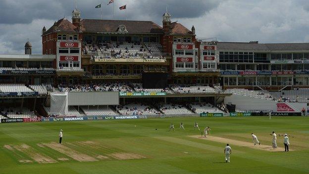 Surrey v Worcestershire on the final day at The Oval